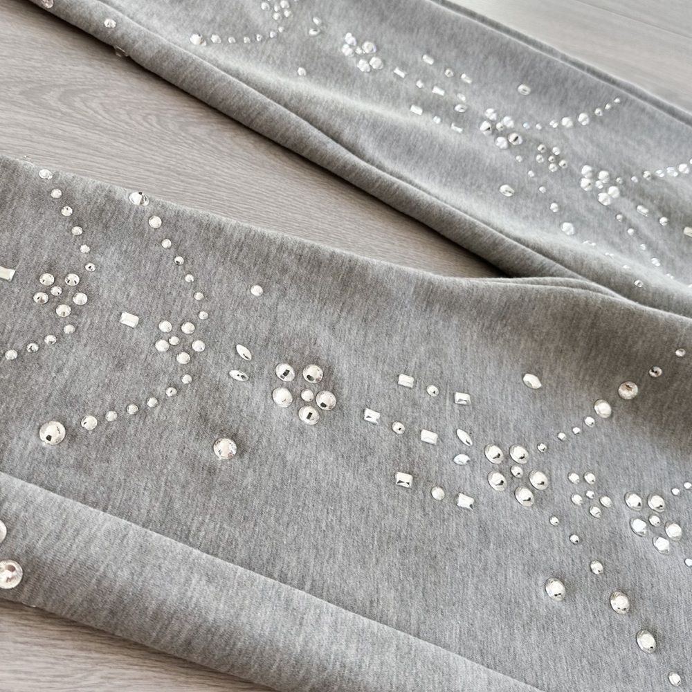 CYNTHIA ROWLEY Rhinestone Embellished Grey Sweatpants - Picture 2 of 15